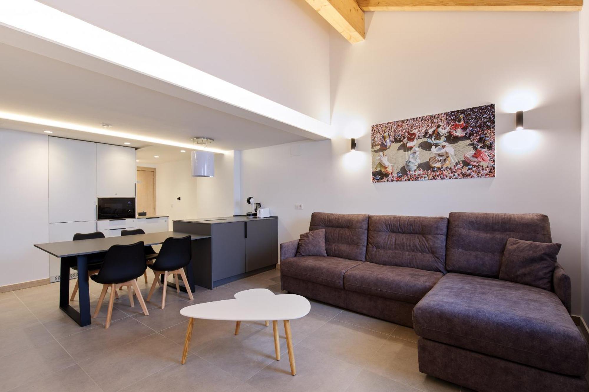 Ferienwohnung Tuapartamento Lindapamplona Exterior foto