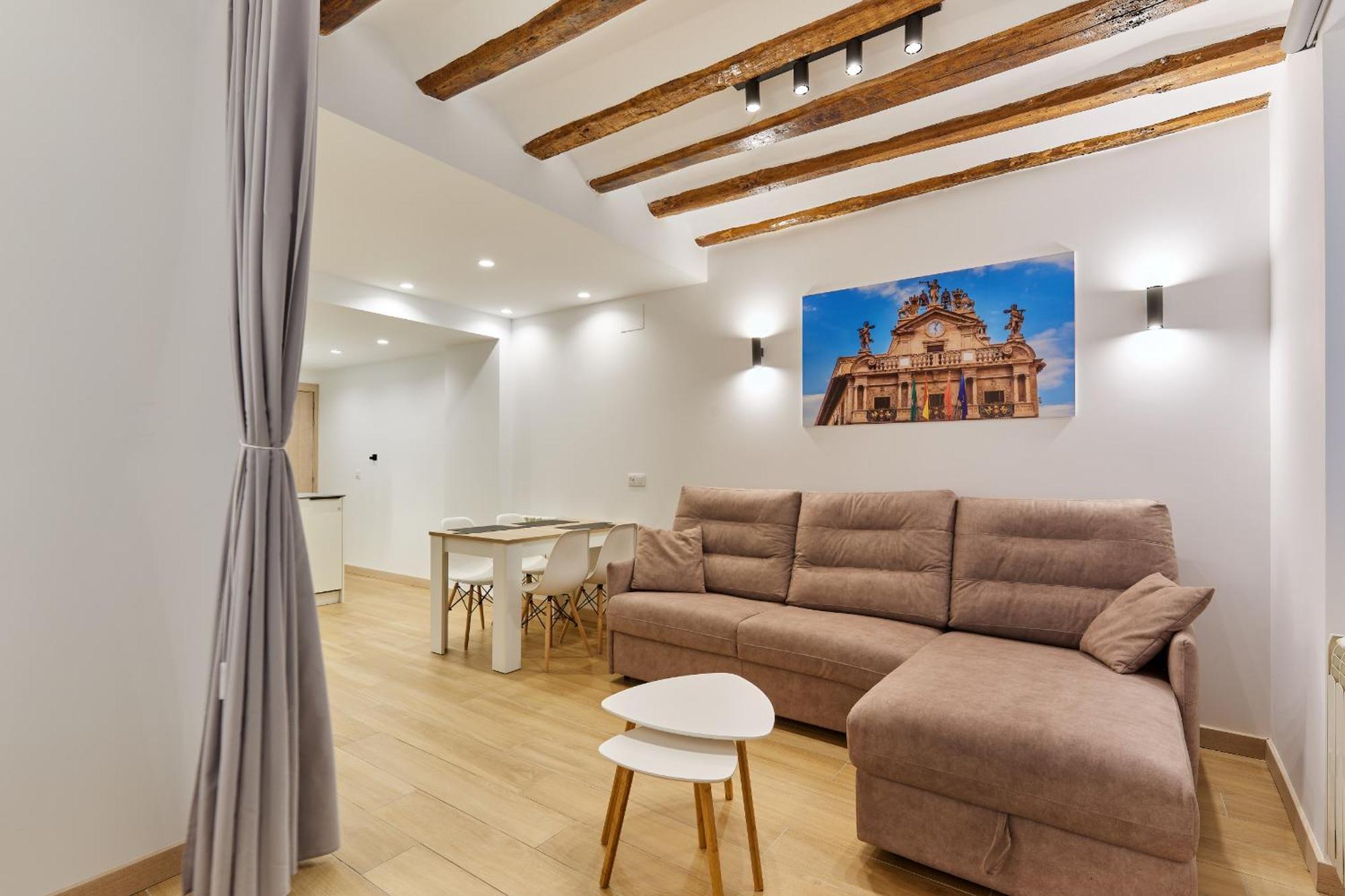 Ferienwohnung Tuapartamento Lindapamplona Exterior foto